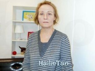 HailieTan Hairy old snatch