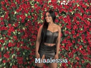 miaalessia Hairy old snatch