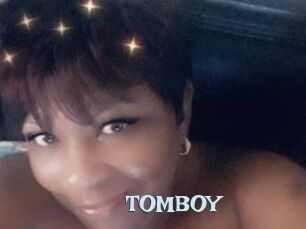 TOMBOY Hairy old snatch